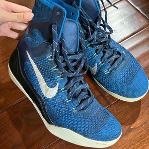 Nike Kobe Elite 9 in Brave Blue Size 10.5